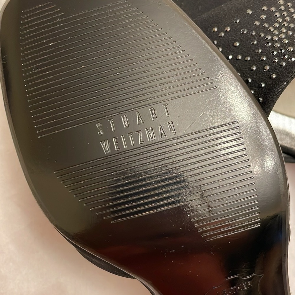 Stuart Weitzman 2” Heel Slides. In Perfect Condit… - image 7